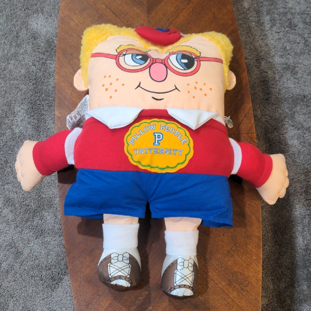 VTG Vintage Pillow People University 1985